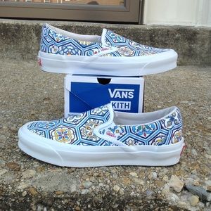 Vans/KITH OG Classic Slip-On "Moroccan Tile Blue"